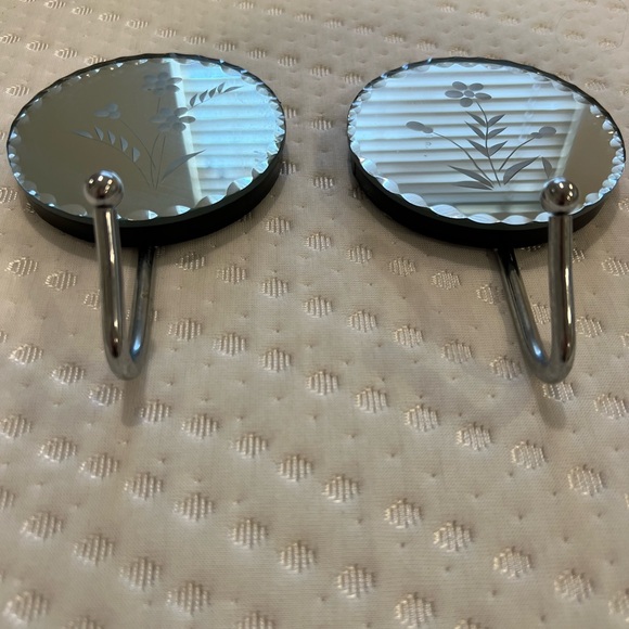 Vintage Floral Etched Round Mirror Hooks set of Two - Picture 3 of 4